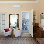 Bed & Breakfast Attico Luce 3*