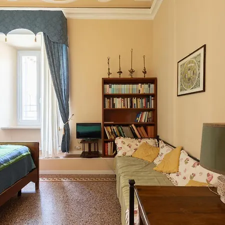 Attico Luce 3* 奥西莫